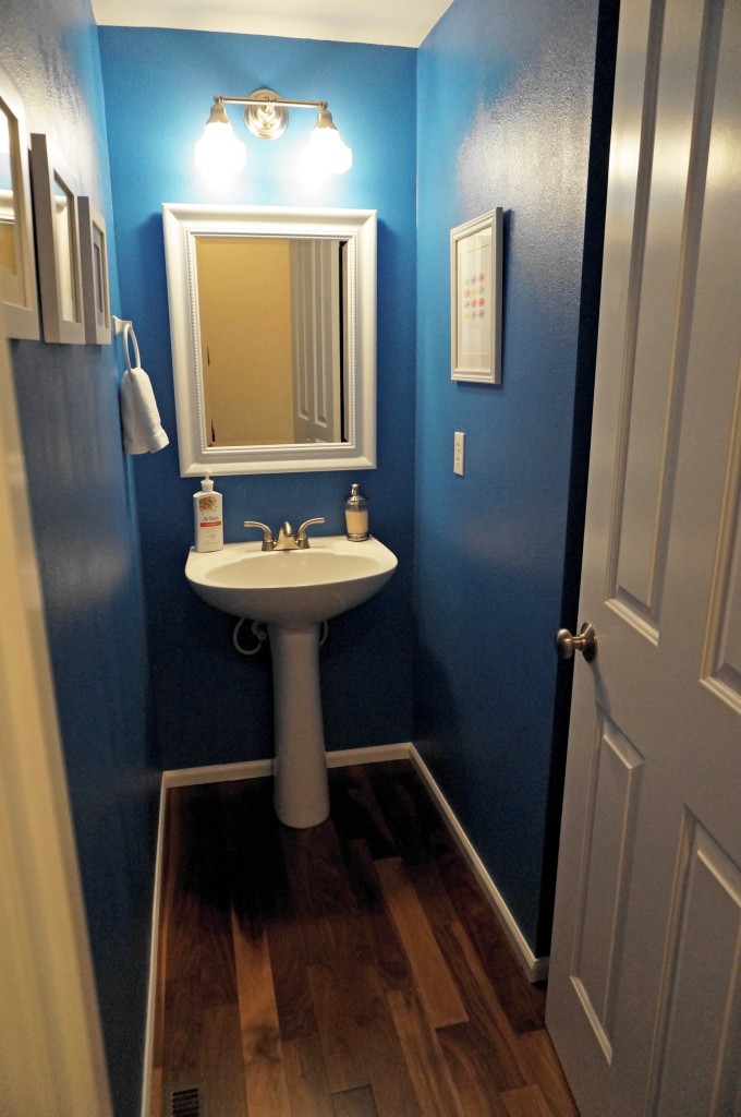 easy bathroom remodel blue Paris