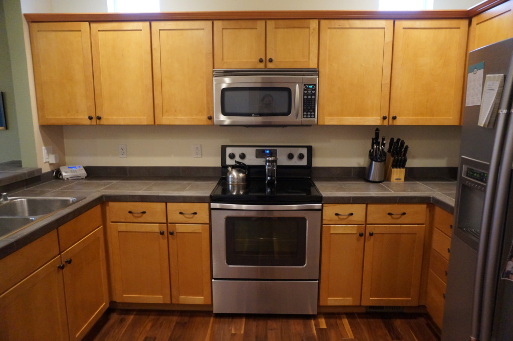 Kitchen remodel before photo